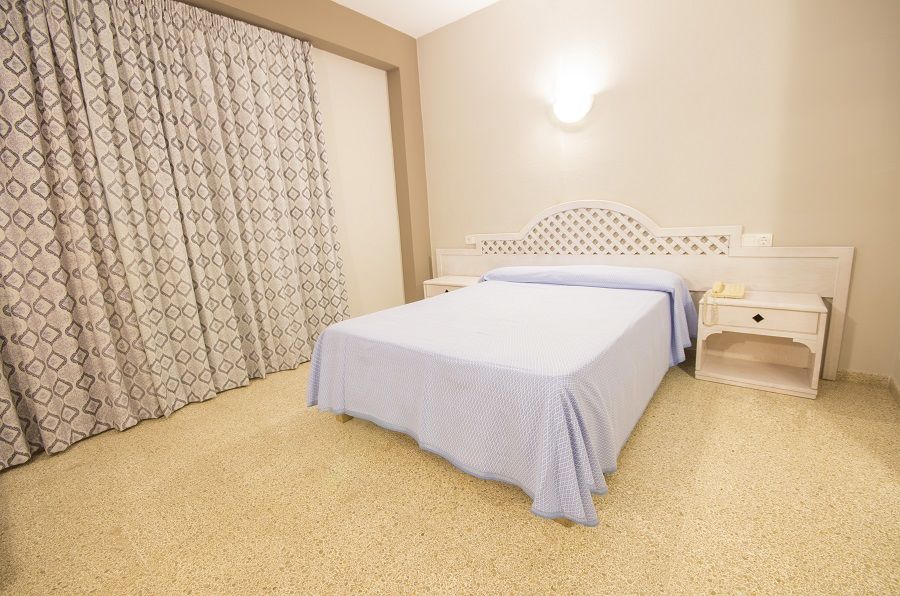 azuLine Hotel Llevant Sant Antoni de Portmany Esterno foto